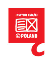 Logo Instytutu Książki. Na czerwonym tle, kształtem przypominającym kwadrat z ogonkiem (jak przy literze ą) znajduje się napis "Instytut Książki", pod nim rozłożona książka. Na stronie z prawej wpisane poziome kreski na lewej znak X. Pod spodem litera c wpisana w koło i napis "Poland". Znaki graficzne i napisy mają kolor biały.